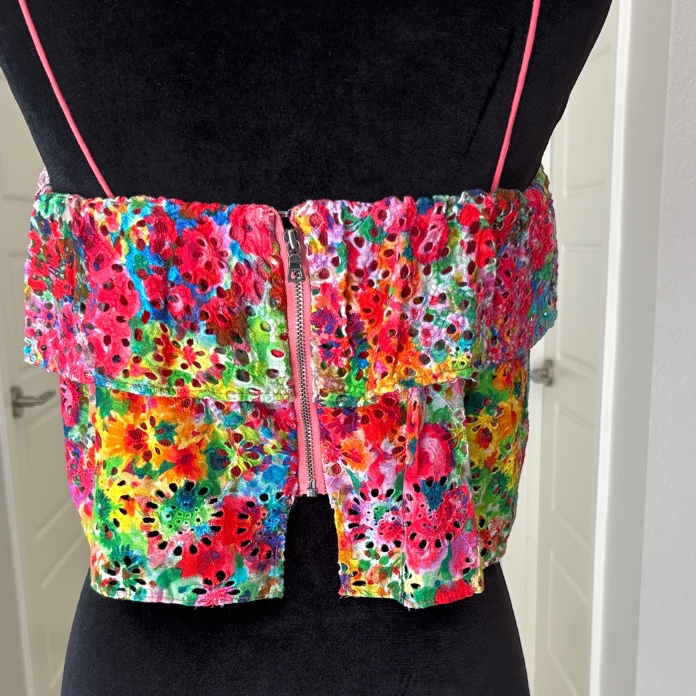 Alice + Olivia Multi-Color Floral Eyelet Ruffle Crop Tube Top Size 0 NWT - Picture 5 of 16